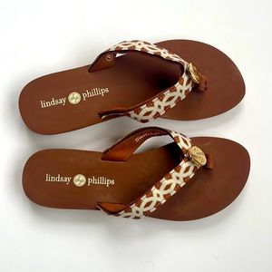 ✨NEVER WORN✨ Lindsay Phillips Flip Flops- size 8